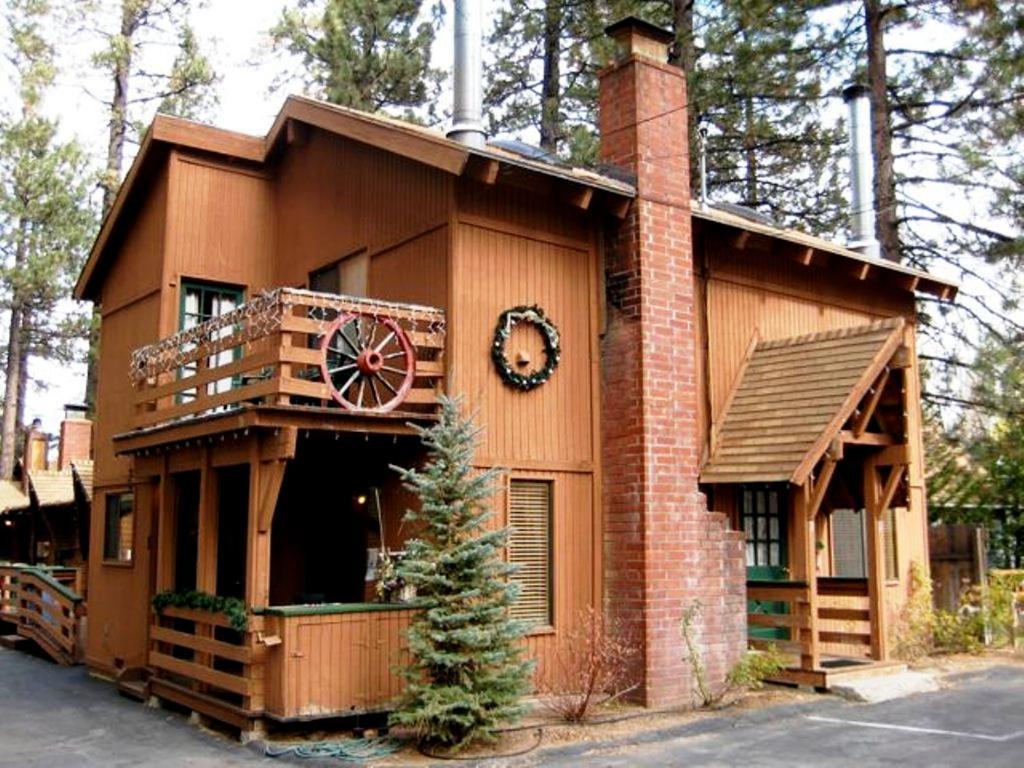 Majestic Moose Lodge - Coptic Village Big Bear Lake Exterior photo