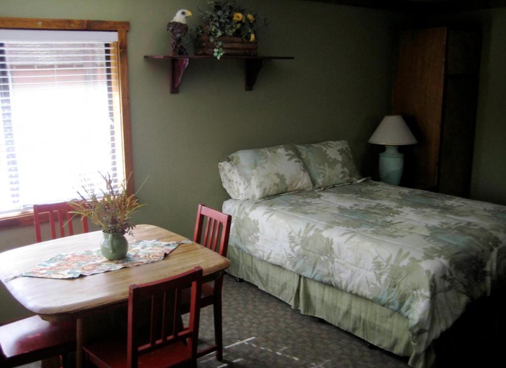Majestic Moose Lodge - Coptic Village Big Bear Lake Room photo