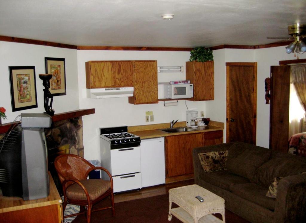 Majestic Moose Lodge - Coptic Village Big Bear Lake Room photo