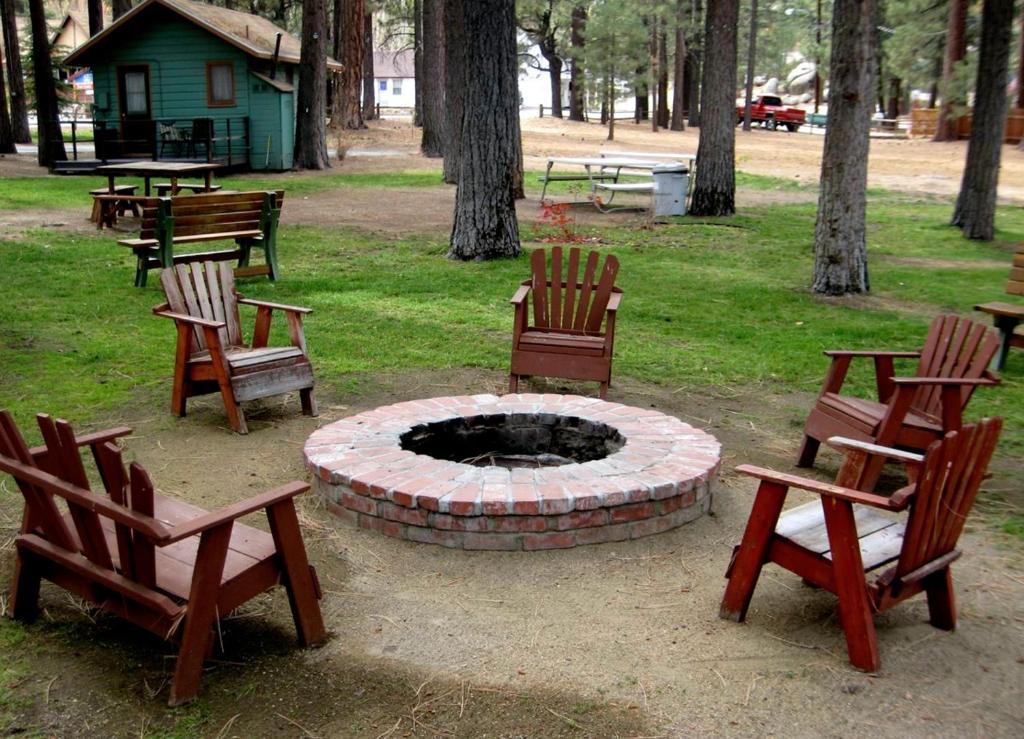 Majestic Moose Lodge - Coptic Village Big Bear Lake Exterior photo