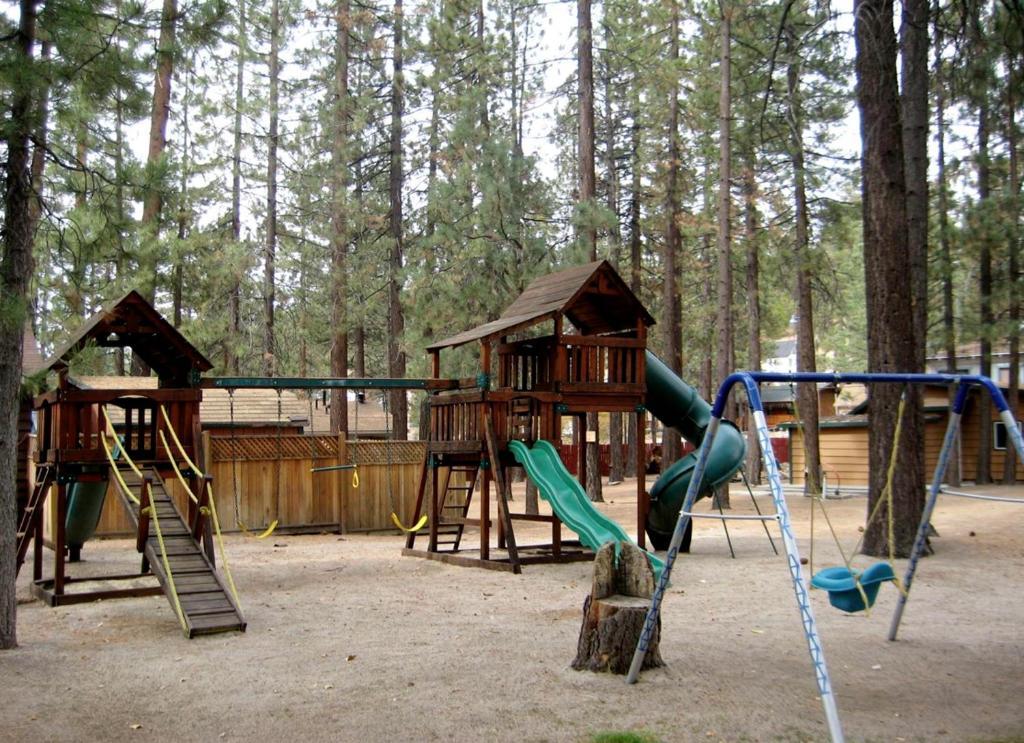 Majestic Moose Lodge - Coptic Village Big Bear Lake Exterior photo